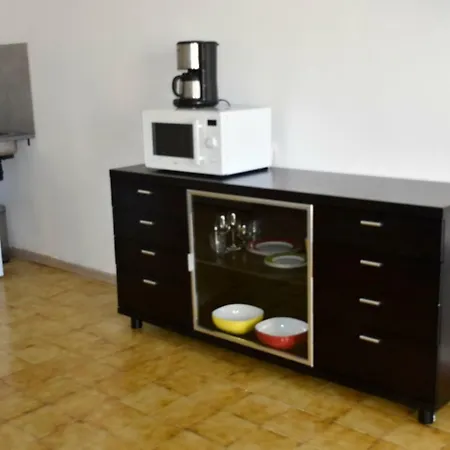 Studio Rue De La Tourrache - 2 Appartement Fréjus